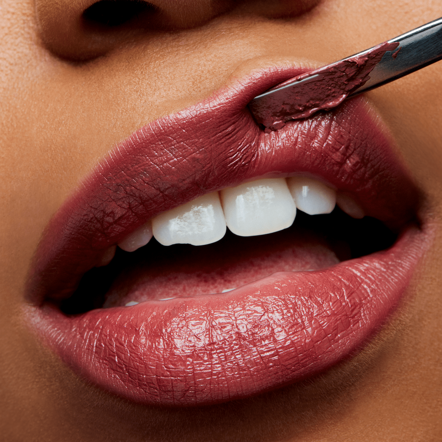 M·A·C Cremesheen Lipstick Créme In Your Coffee - Batom Cremoso 3g