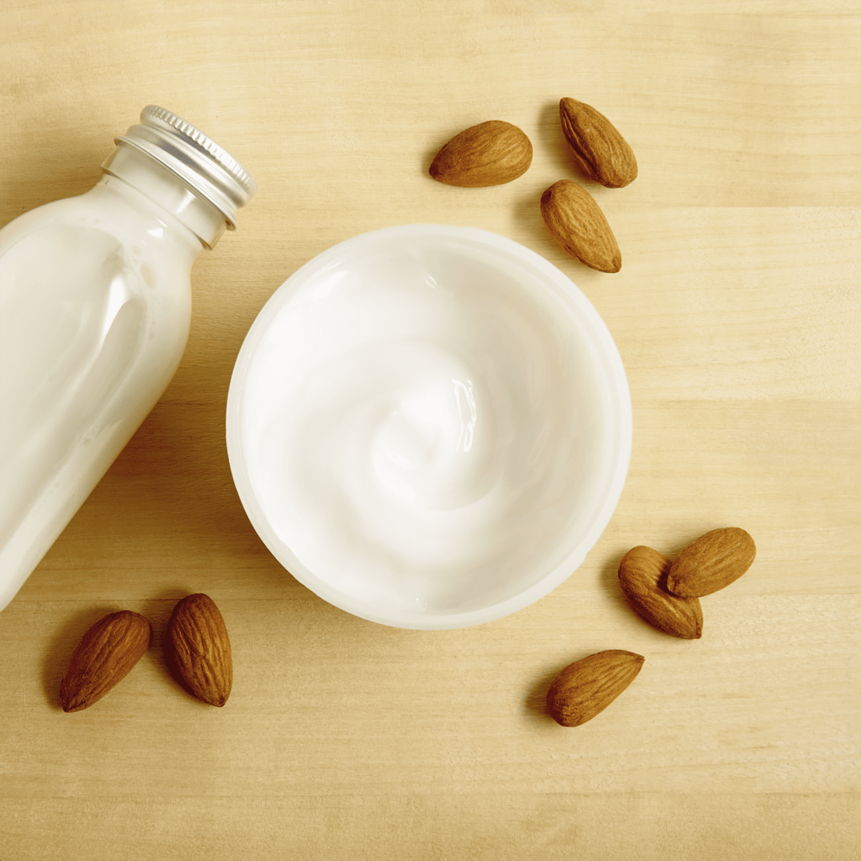 The Body Shop Almond Milk and Honey Yogurt - Creme Hidratante Corporal 200ml