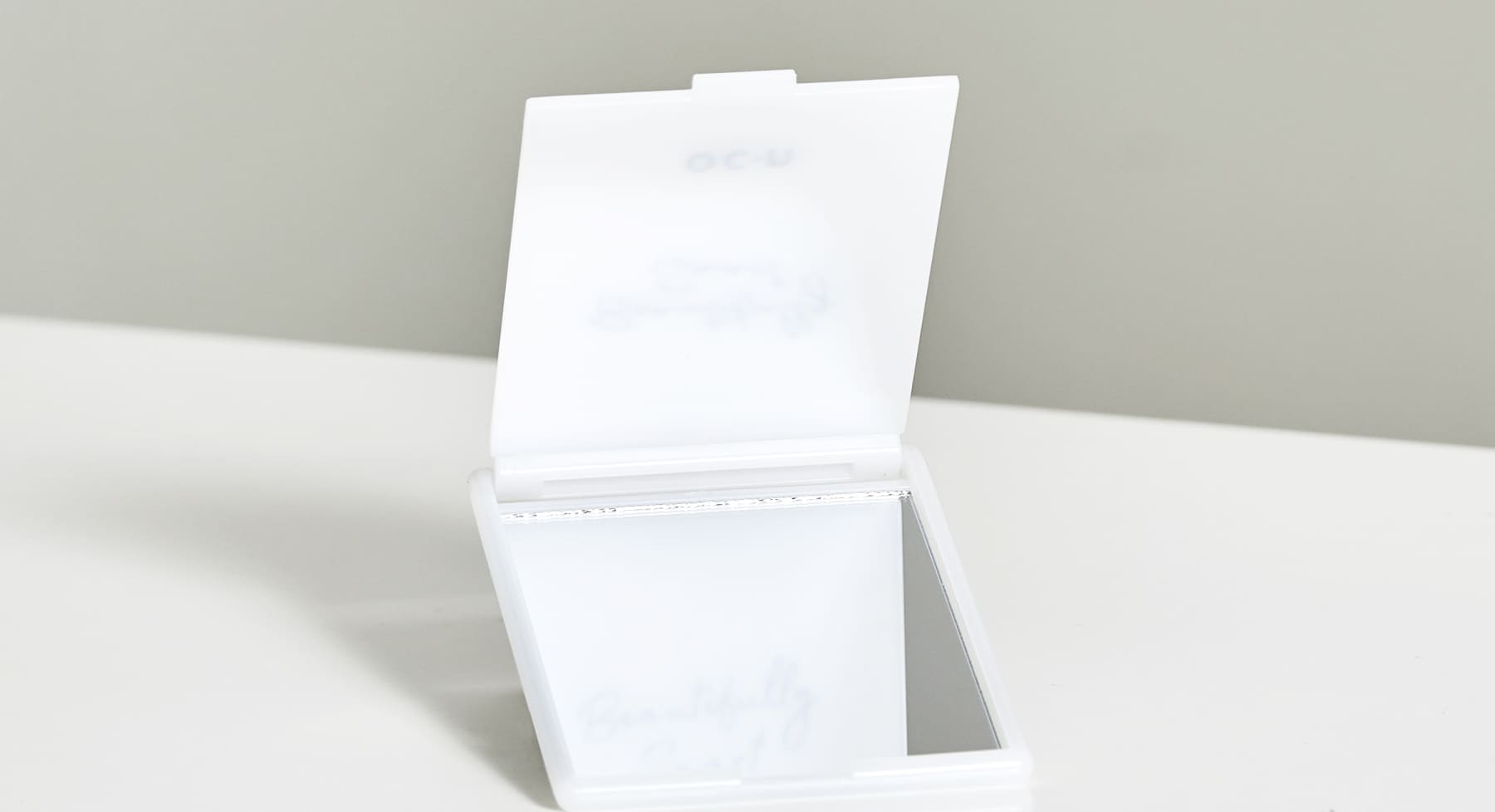 Compact Mirror - Espelho Portátil