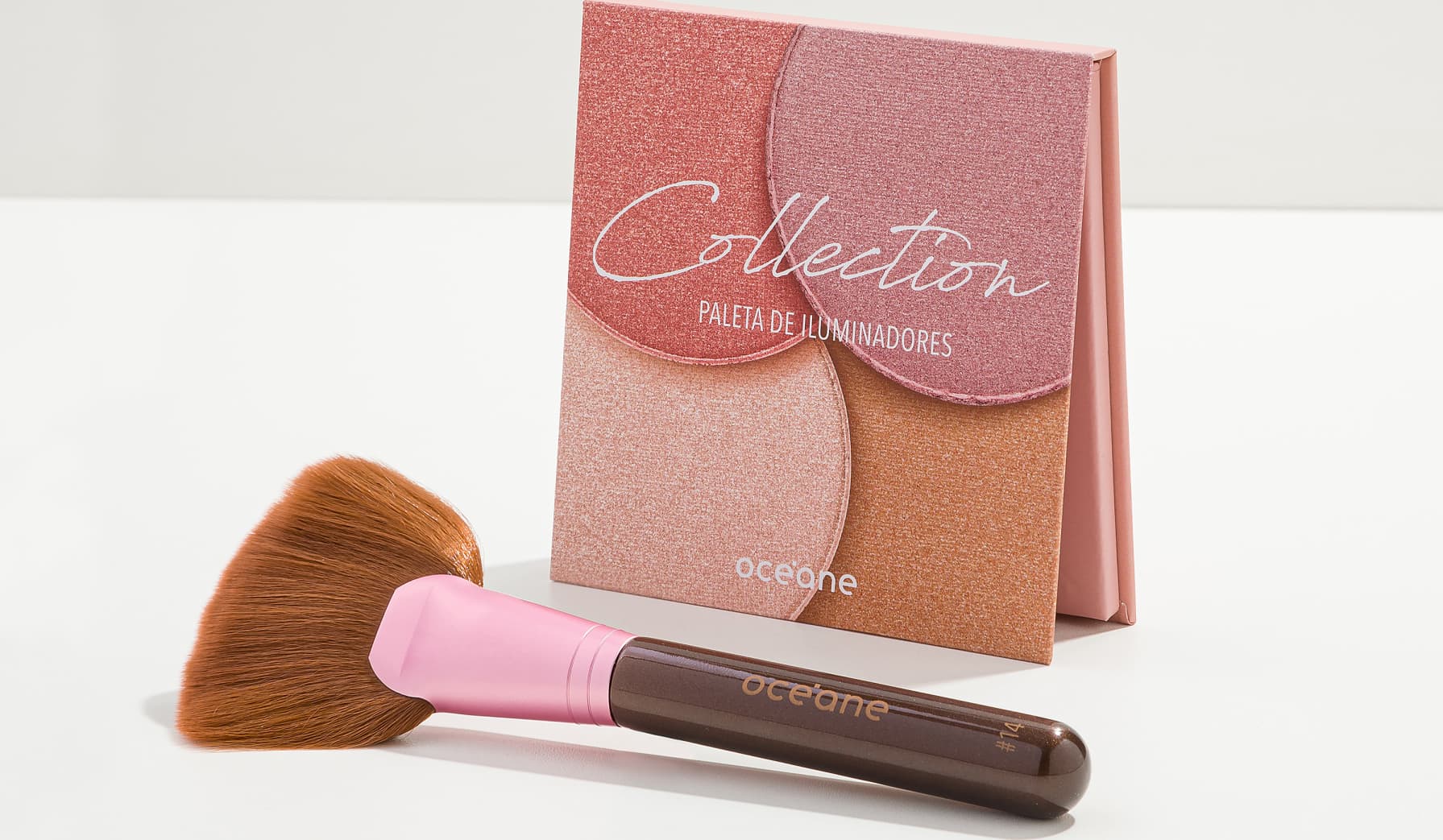 Kit Paleta de Iluminadores Collection + Pincel Leque