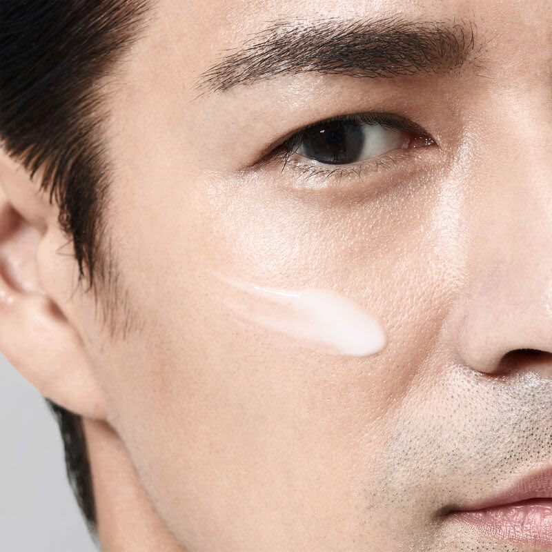 Shiseido Men Energizing Moisturizer Extra Light Fluid - Hidratante Facial Super Leve e Energizante 100ml