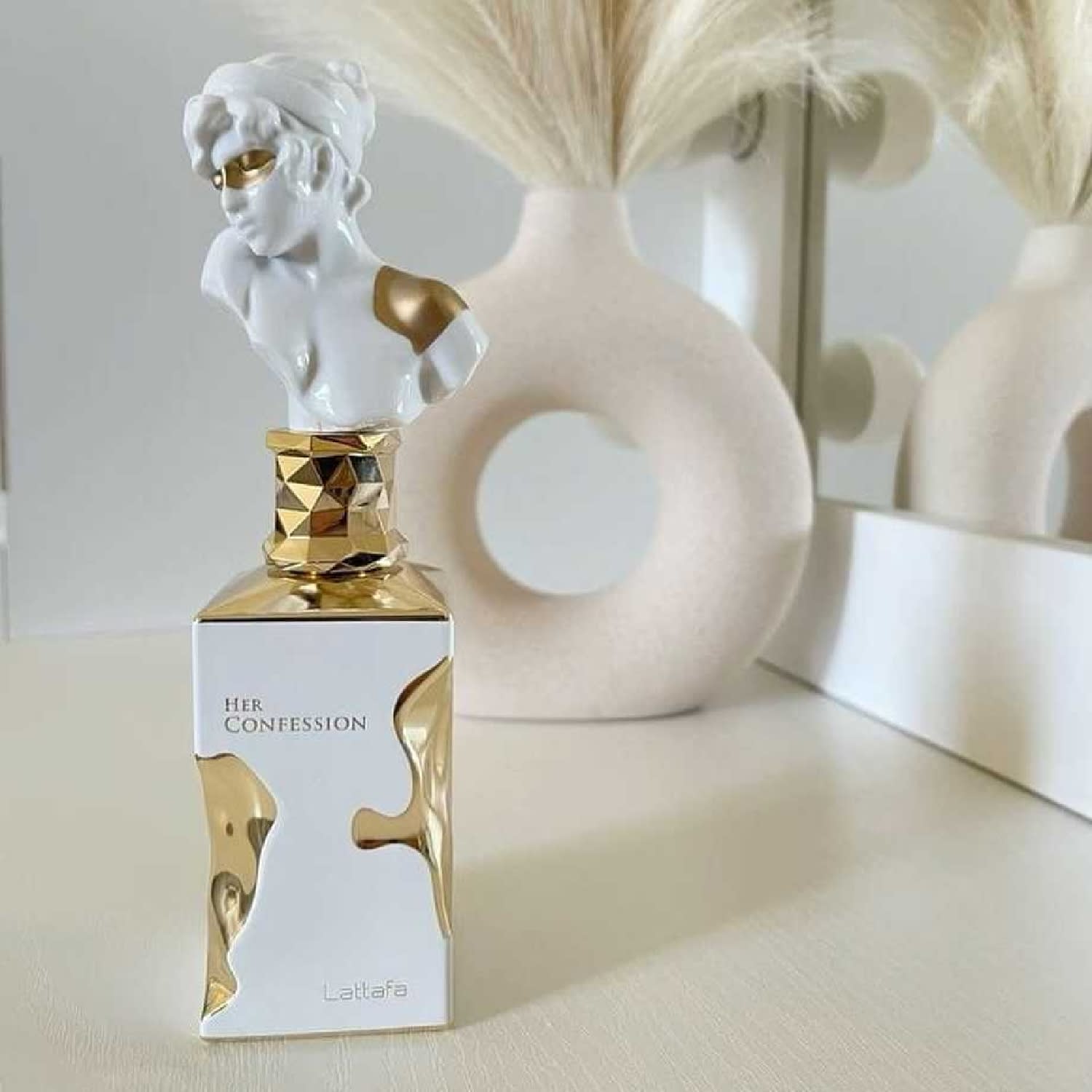 香水(ユニセックス) HER CONFESSION Lattafa 100ml EDP 香水(ユニセックス) HER CONFESSION Lattafa 100ml EDP Her Confession