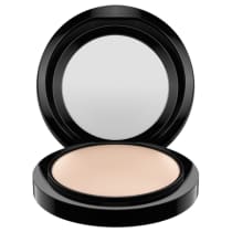Pó Compacto Luminoso M·A·C Mineralize Skinfinish Natural Light 10g