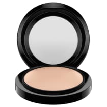 Pó Compacto Luminoso M·A·C Mineralize Skinfinish Natural Medium Plus 10g
