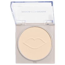 A imagem mostra o pó compacto da marca Boca Rosa, na cor BR01, um tom claro.