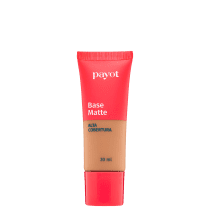 A imagem mostra um um tubo plástico de base da marca Payot. Na metade do tubo ele é transparente para apresentar a cor do produto e o outro restante é vermelho, assim como a tampa. Na embalagem consta marca, acabamento, cobertura e volumetria.