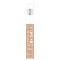 Catrice Instant Bright Serum Concealer, cobertura média e duração de 18 horas, contém 5 ml de produto.