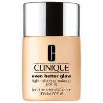 Clinique Even Better Glow Light Reflecting FPS 15 CN 28 Ivory - Base Líquida 30ml
