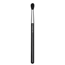 M·A·C 224S Synthetic Tapered Blending - Pincel para Sombra