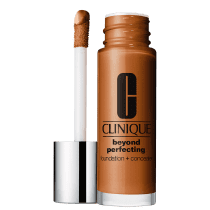 Base 2 em 1 Clinique Beyond Perfecting Foundation + Concealer 28 Clove 30ml
