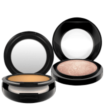 Kit M·A·C Mineralize Powder + Foundation NC50 (2 Produtos)