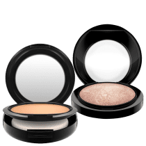 Kit M·A·C Mineralize Powder + Foundation C5 (2 Produtos)