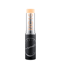 M·A·C Studio Fix Soft Matte NC15 - Base em Bastão 9g