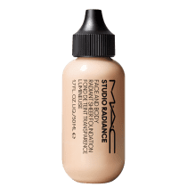 M·A·C Studio Radiance Face and Body Radiant Sheer Foundation W0 - Base Líquida 50ml
