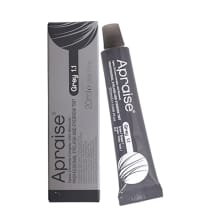 Produto de coloração para cílios e sobrancelhas. Há uma caixa retangular cinza com o logotipo "Apraise" e detalhes do produto em texto preto e branco. Ao lado, está um tubo plástico cinza escuro contendo a tinta.