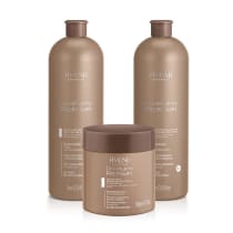 Três produtos da linha Complete Repair da Amend Cosméticos: shampoo, condicionador e máscara reconstrutora, em embalagens plásticas de tons neutros e marrons, com rótulos destacando o nome da linha e suas propriedades.