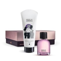 Kit Amor na Amora: Desodorante Colônia 75ml + Desodorante Loção Hidratante Corporal + Caixa Cubo G
