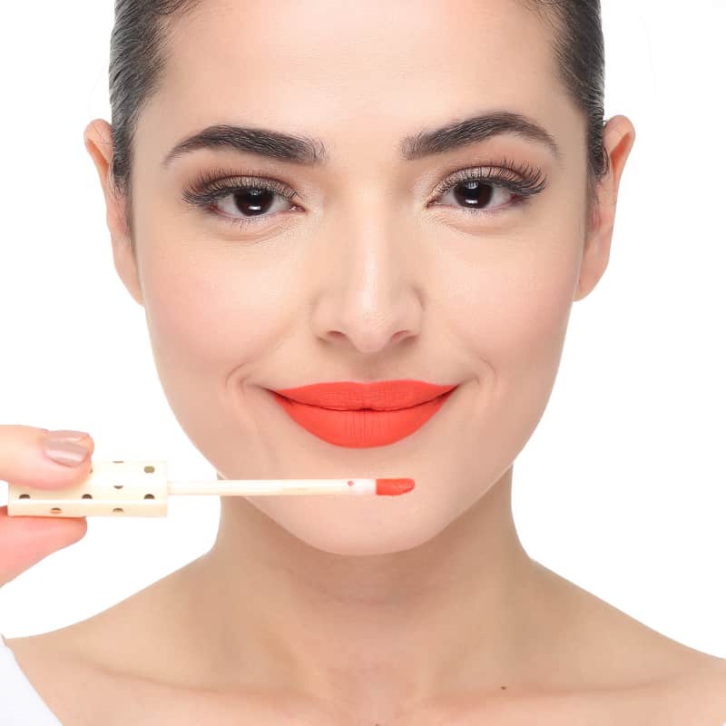 Latika Lip Coral Nº 10 - Batom Líquido Matte 4ml