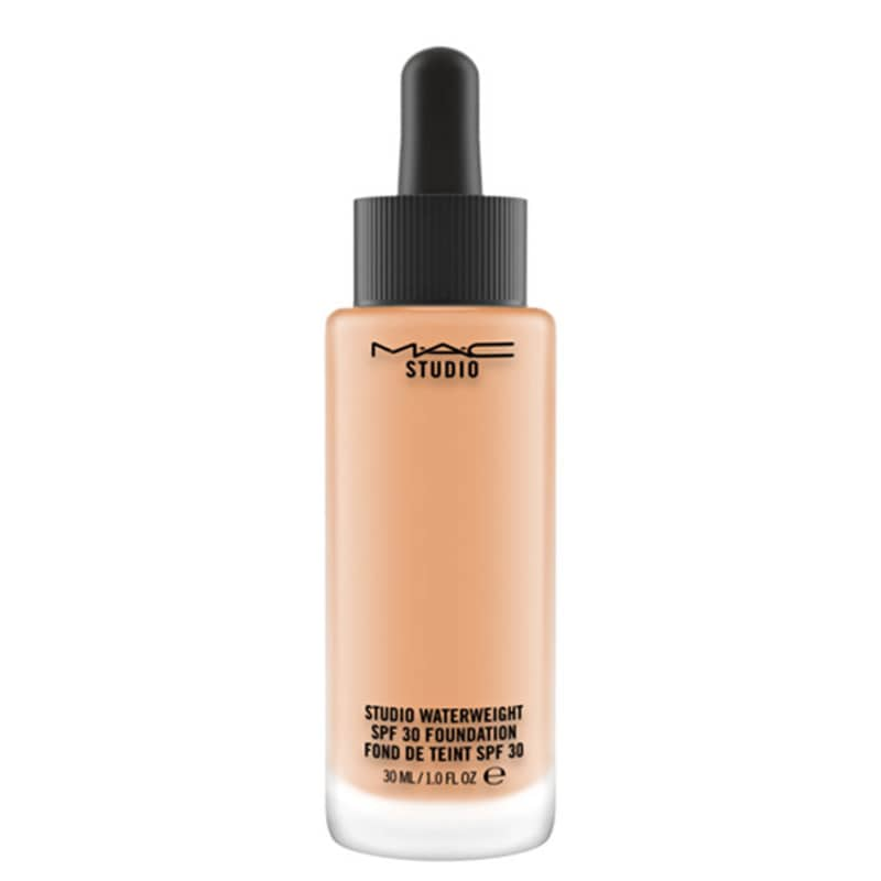 M·A·C Studio Waterweight FPS30 NC40 - Base Líquida 30ml