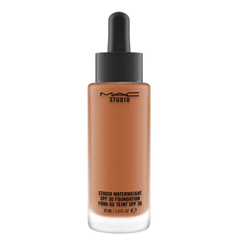 M·A·C Studio Waterweight FPS30 NW50 - Base Líquida 30ml Menor preço em M·A·C Studio Waterweight FPS30 NW50 - Base Líquida 30ml