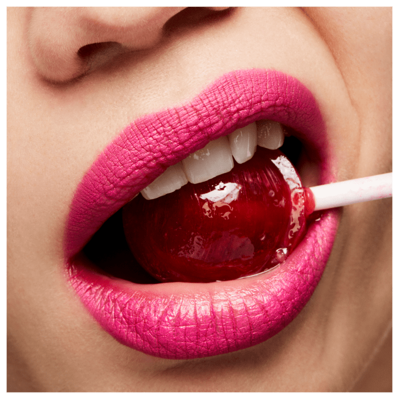 M·A·C Matte Lipstick Breathing Fire - Batom 3g
