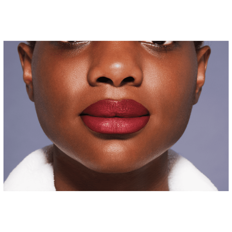 Shiseido VisionAiry 204 Scarlet Rush - Batom Cremoso 1,6g