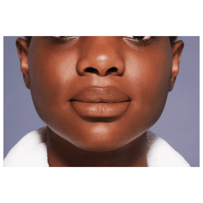 Shiseido VisionAiry 212 Woodblock - Batom Cremoso 1,6g