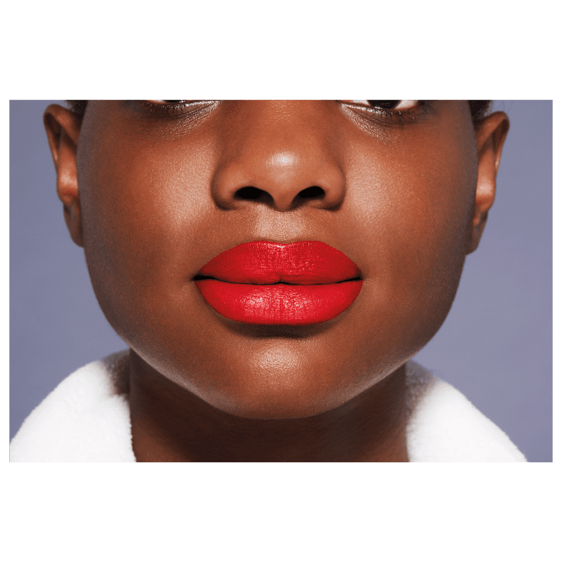 Shiseido VisionAiry 221 Code Red - Batom Cremoso 1,6g