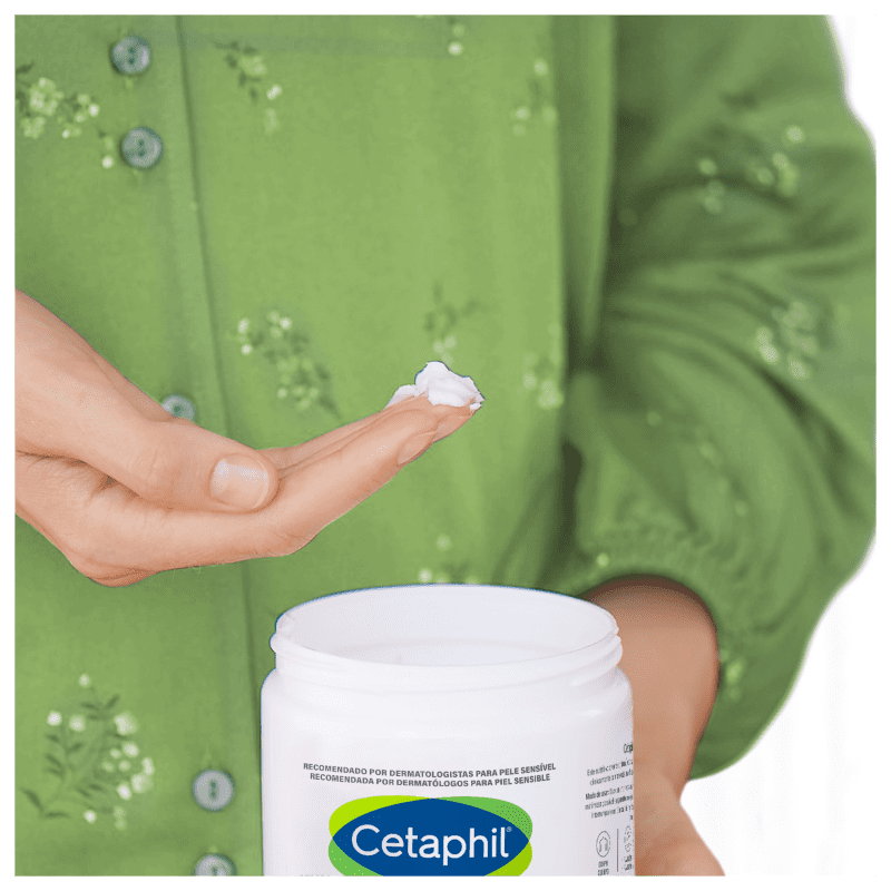 A textura do Creme Hidratante Cetaphil