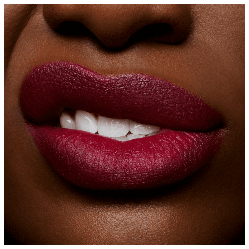 M·A·C Powder Kiss Burning Love - Batom Líquido 5ml