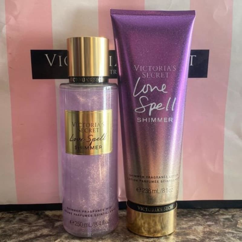 Body Splash Victoria's Secret Love Spell Shimmer - 250ml - Crys Perfumaria