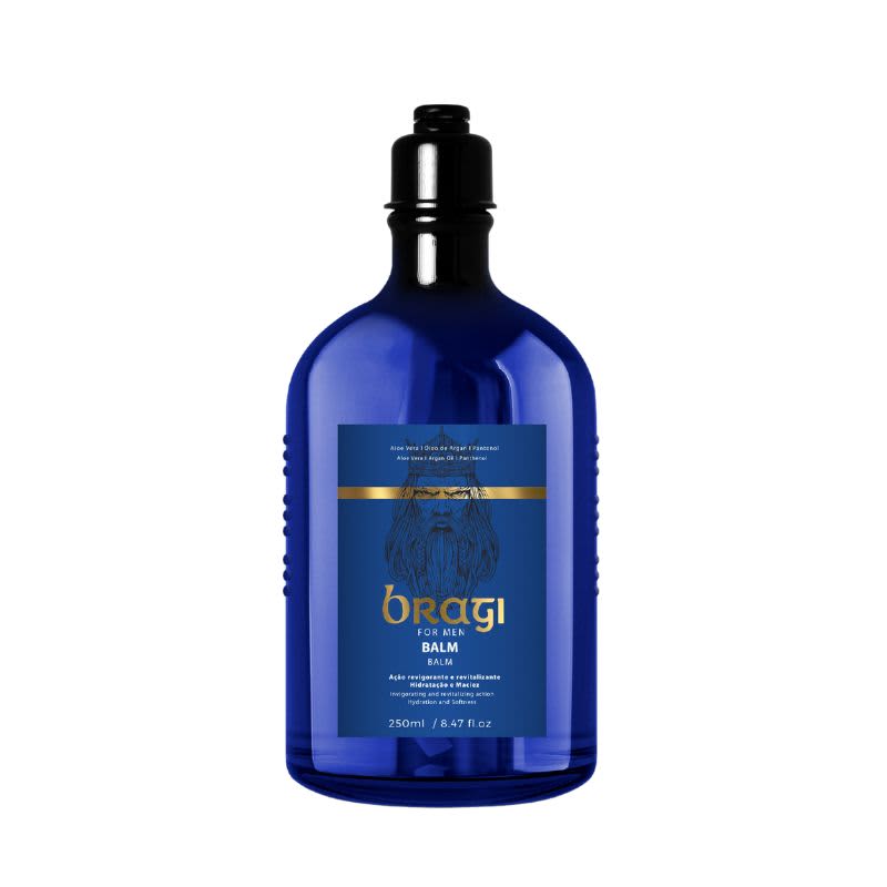 A imagem mostra um frasco azul escuro em fundo branco que traz um rótulo na parte frontal e exibe o nome do produto em dourado. Há junto algumas informações adicionais do produto, como o volume de 250ml.