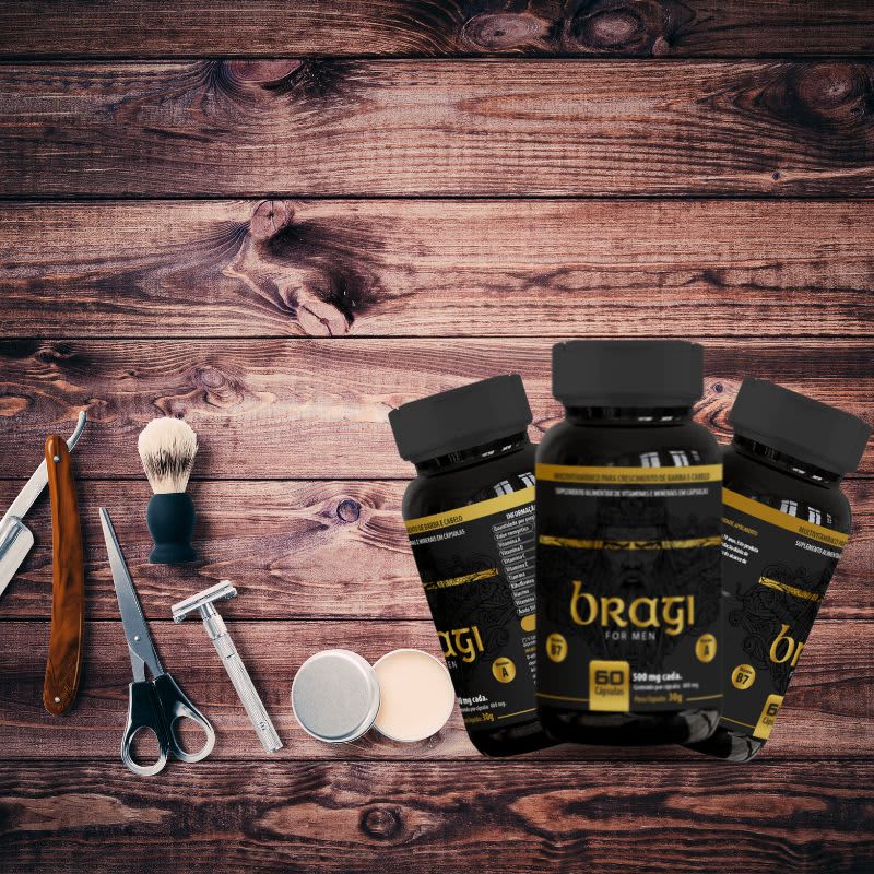 No centro, vemos três frascos pretos do suplemento alimentar com etiquetas amarelas contendo o nome do produto. Ao redor, estão dispostos vários acessórios tipicamente associados ao barbear e cuidados com a barba.