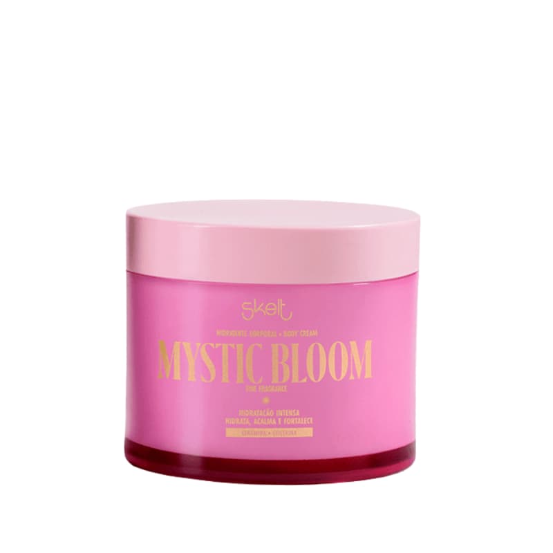 Pote rosa e roxo da linha Mystic Bloom da Skelt, contendo um creme hidratante corporal com aroma floral. O rótulo destaca o nome do produto em letras douradas.