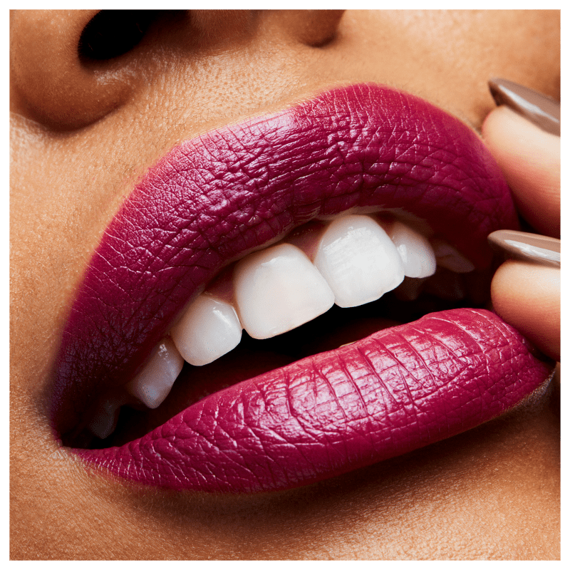 M·A·C Satin Lipstick Rebel - Batom Cremoso 3g