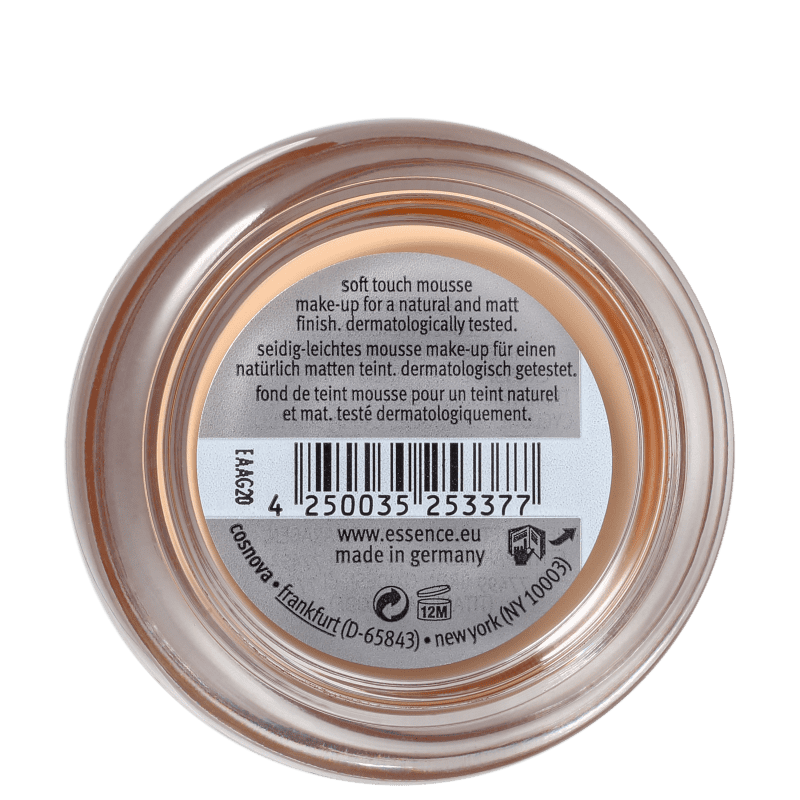 Essence Soft Touch Mousse 02 Matt Beige - Base Cremosa 16g