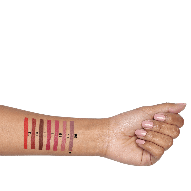 Essence Draw The Line 05 - Lápis de Boca 0,25g