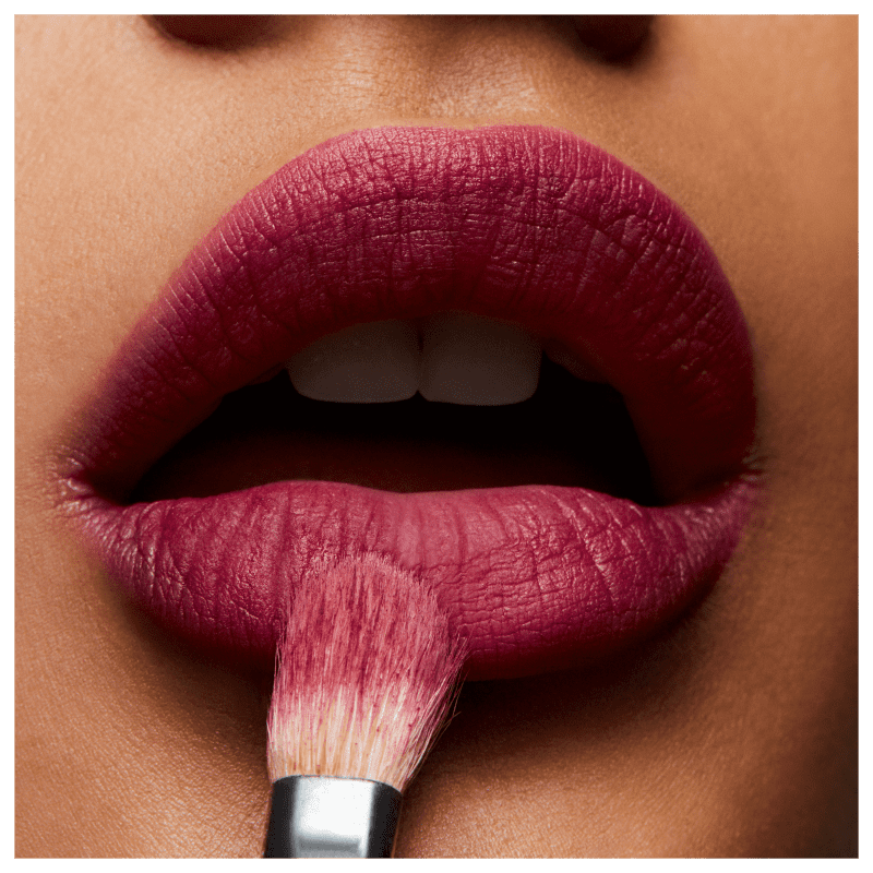 M·A·C Powder Kiss Burning Love - Batom Matte 3g
