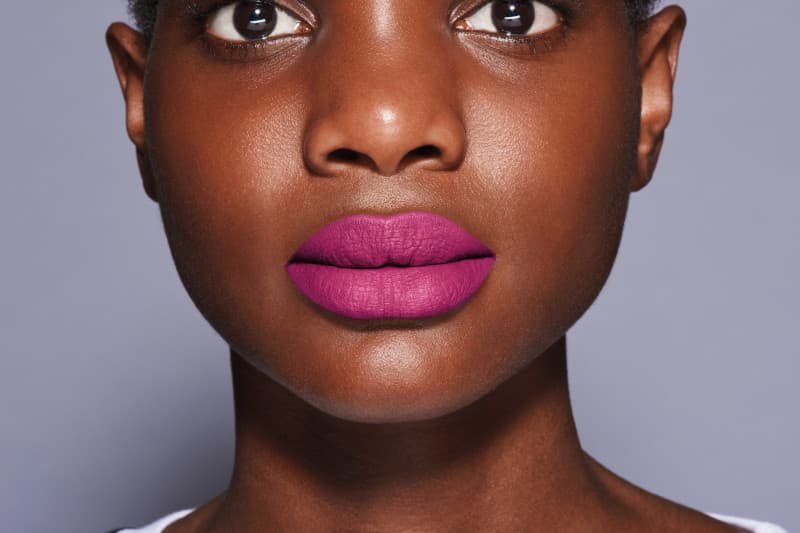 Shiseido ModernMatte Powder 519 Fuchsia Fetish - Batom 4g