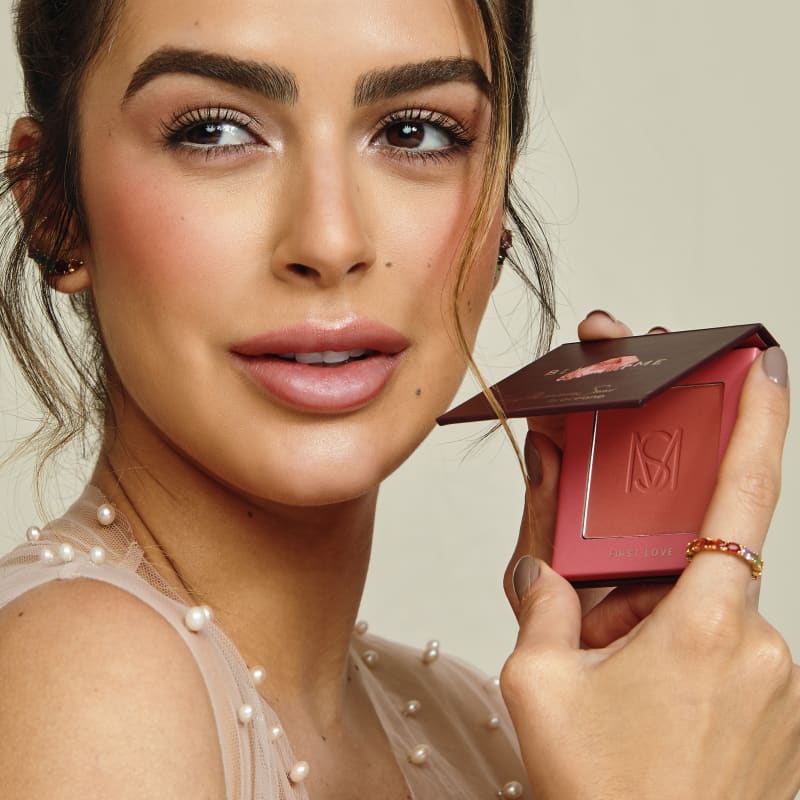 Blush Me Mariana Saad - First Love