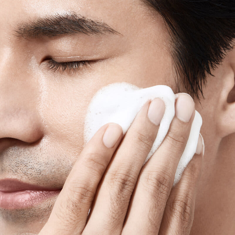 Shiseido Men Face Cleanser - Espuma De Limpeza e Creme para Barbear 125ml