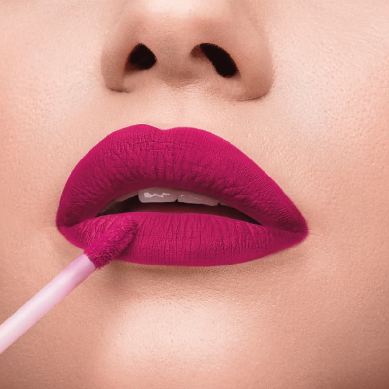 Kit Niina Secrets: Batons Skinny Matte + Base Cor 13