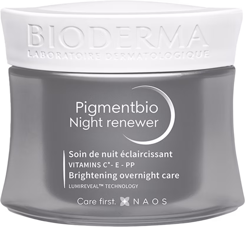 Frasco branco da marca Bioderma contendo o produto "Pigmentbio Night renewer", um creme para cuidados noturnos com vitaminas C, E e PP para uniformizar a pele.