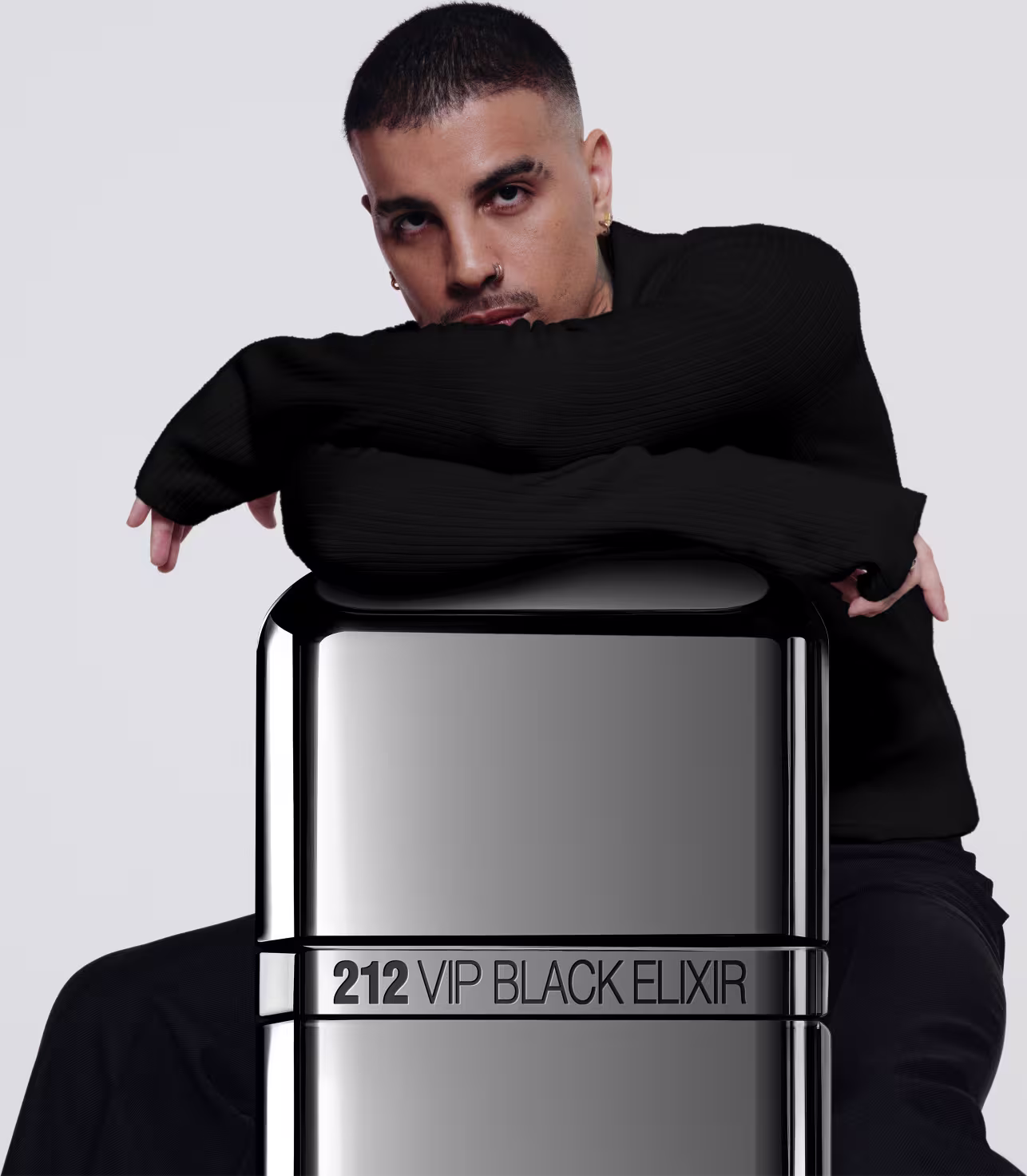 Perfume Masculino 212 VIP Black Elixir Carolina Herrera Eau de Parfum.