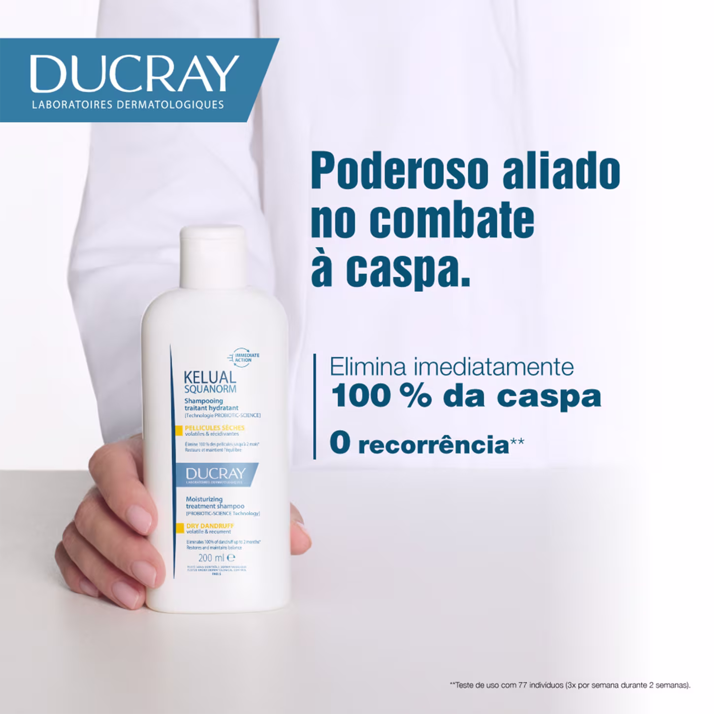 O rótulo texto que o shampoo é um poderoso aliado no combate à caspa que "elimina imediatamente 100% da caspa" e não possui recorrência.
