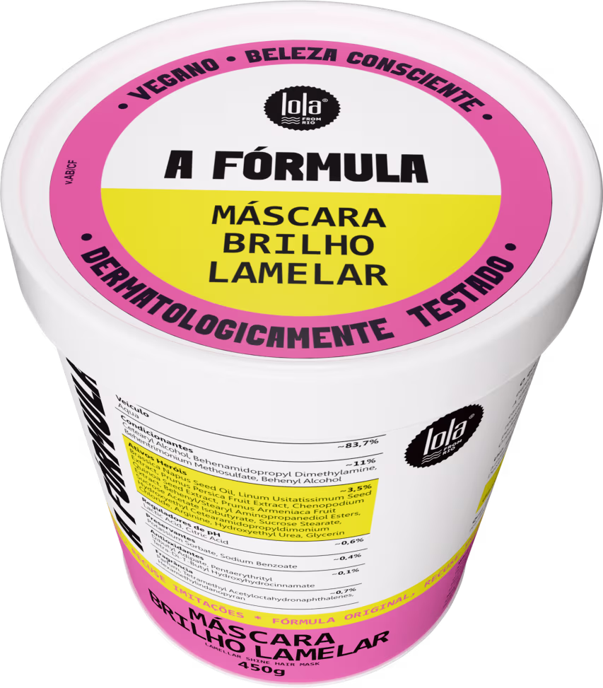 Embalagem de máscara capilar da marca A Fórmula Lola From Rio, com design circular branco e rosa, contendo informações sobre o produto "Máscara Brilho Lamelar" em português.