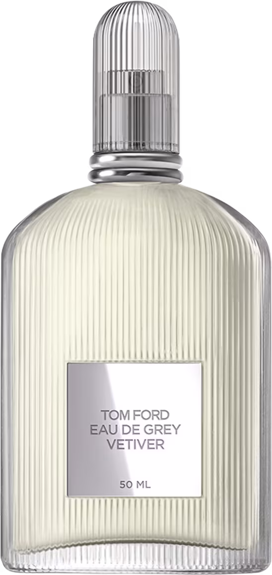 Frasco de perfume Tom Ford Eau de Grey Vetiver, com design de vidro estriado e tampa prateada. Rótulo branco com o nome da fragrância em letras pretas. Embalagem elegante e minimalista, com volume de 50 ml.