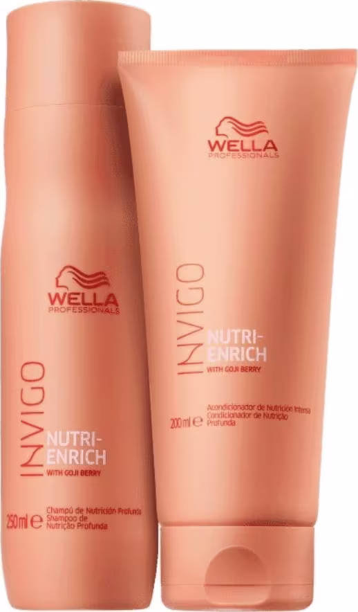 Dois frascos de produtos Wella Professionals Invigo Nutri-Enrich, com embalagens de cor laranja e rótulos com o logotipo da marca. Um frasco maior de 250ml e um menor de 200ml, contendo condicionador e shampoo para nutrição do cabelo.