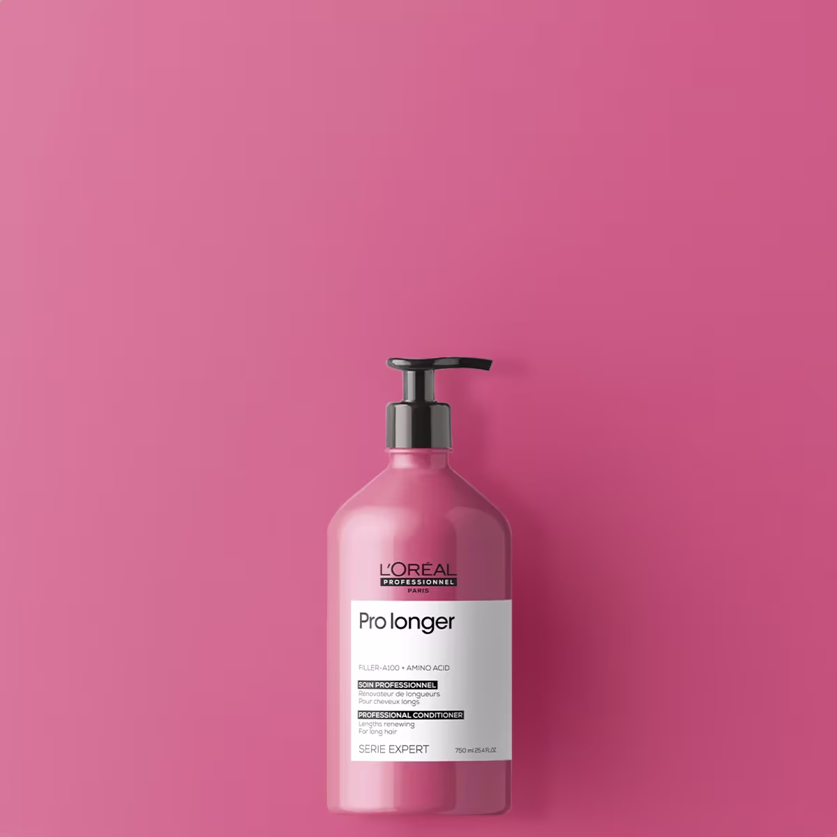 A imagem mostra o frasco do condicionador.