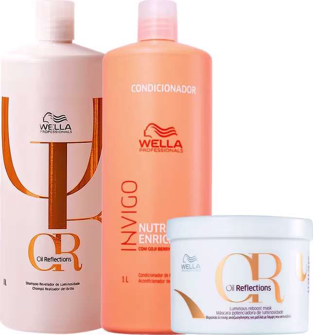 A imagem mostra três produtos de cuidados capilares da marca Wella Professionals. Dois são frascos contendo condicionadores ou shampoos. O terceiro produto é uma  uma máscara ou tratamento capilar.
